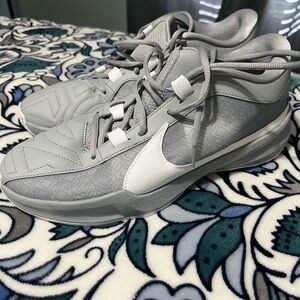 Nike Zoom Freak 5 Athletic Sneakers